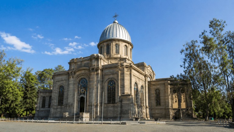 addis-ababa-holy-trinity-cathedral