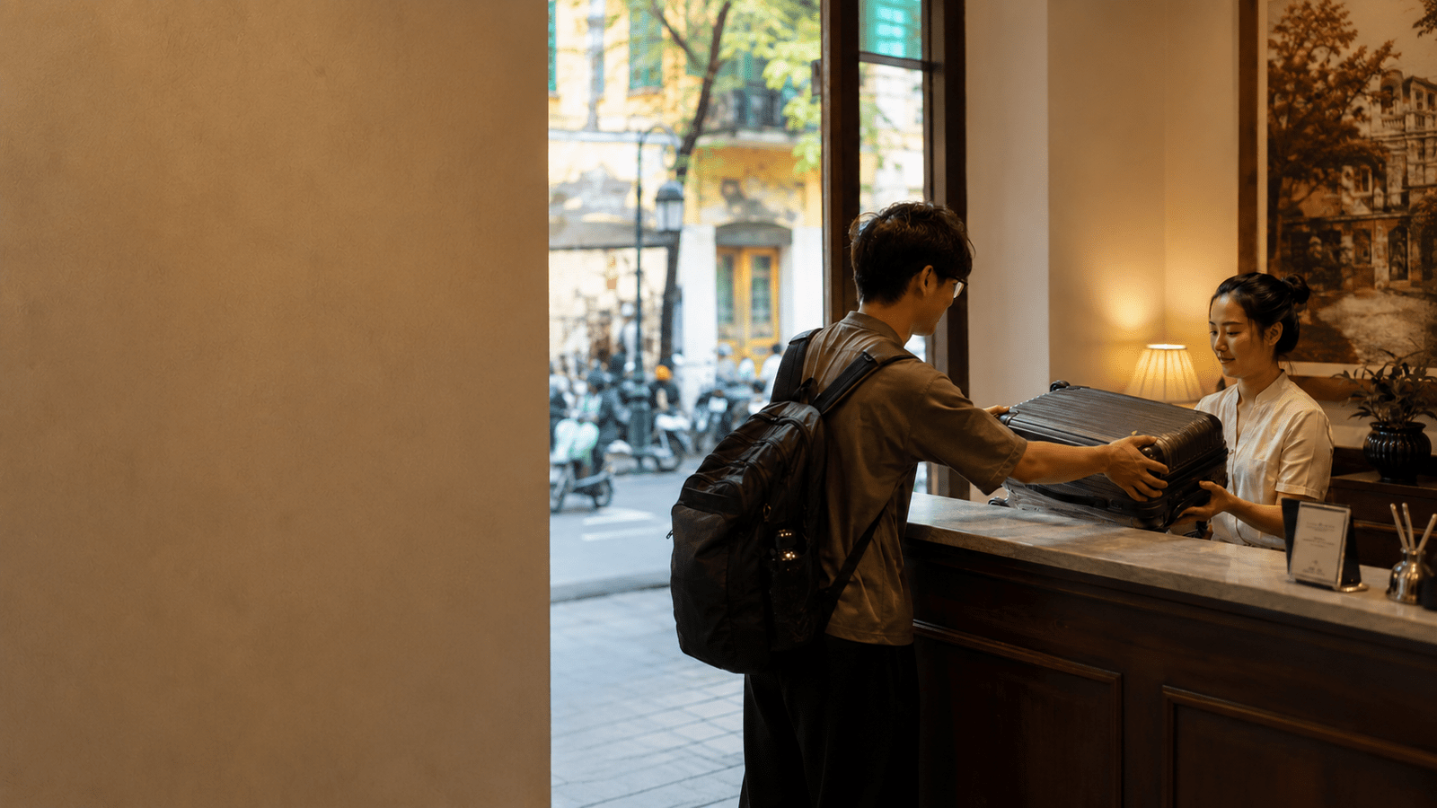 Luggage storage in Hanoi for travelers