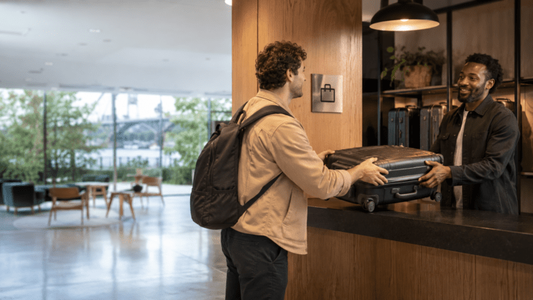 Luggage storage in Portland for travelers