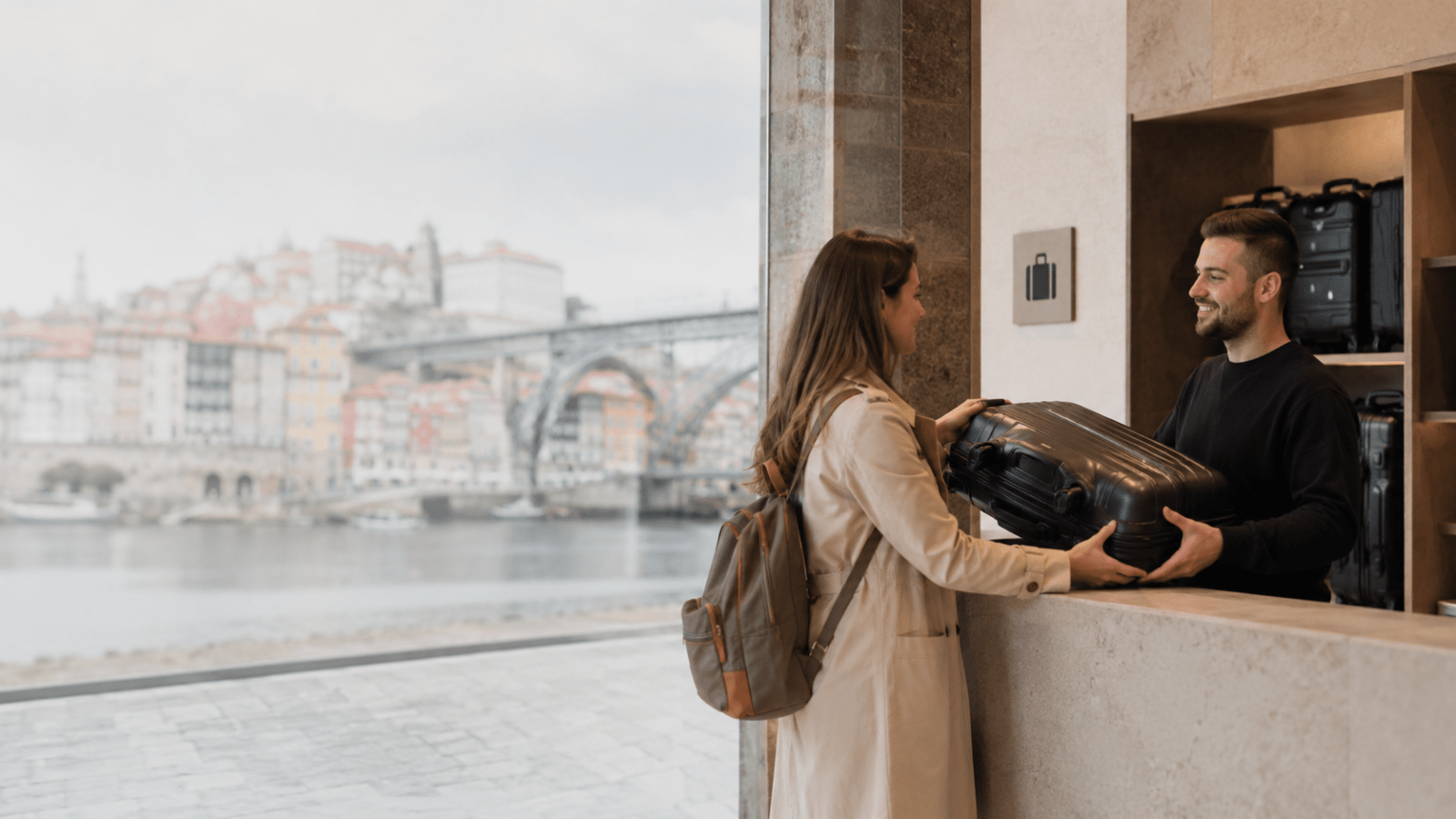 Luggage storage in Porto for travelers