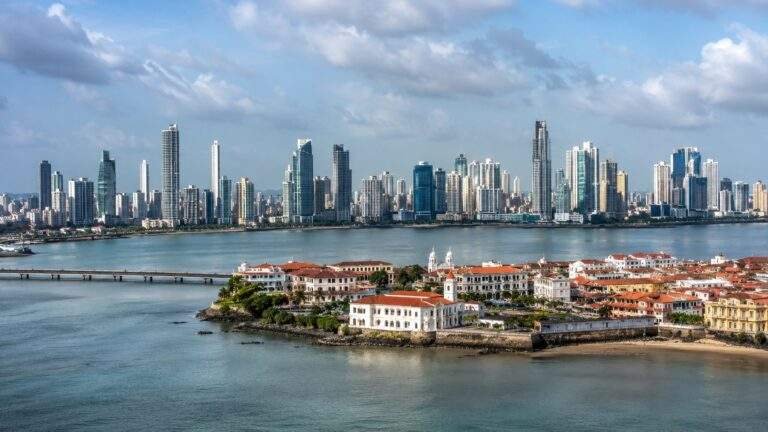 panama-city-skyline-casco-bay-hero